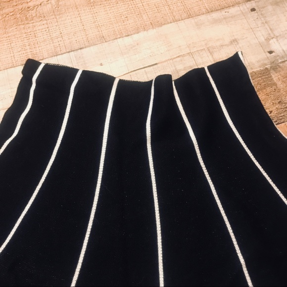 Max Edition Flare Mini - Picture 2 of 5